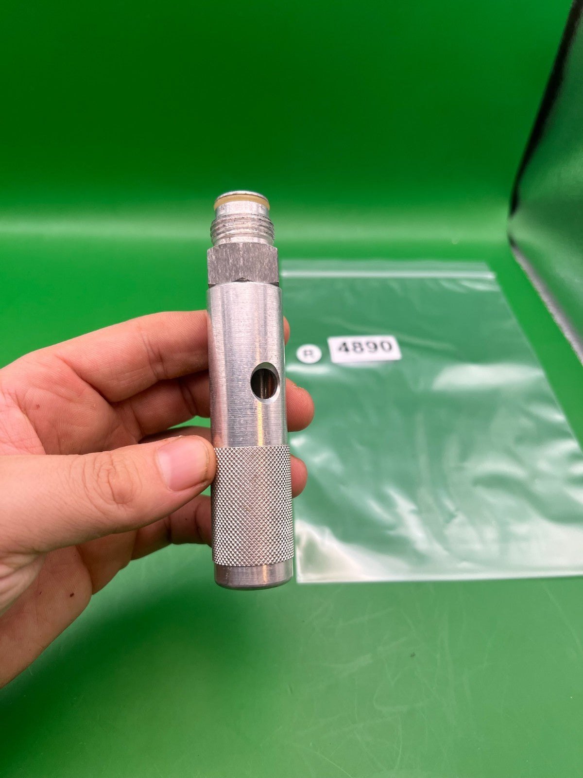 Quick Change Co2 12 Gram Adapter