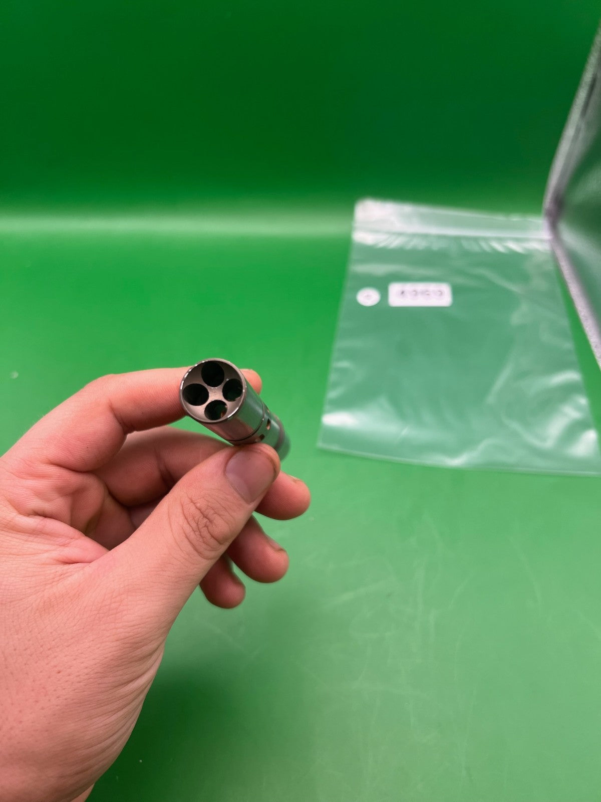Shcoktech HE Bolt