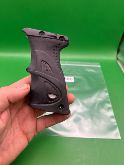 Dye UL Paintball Grips