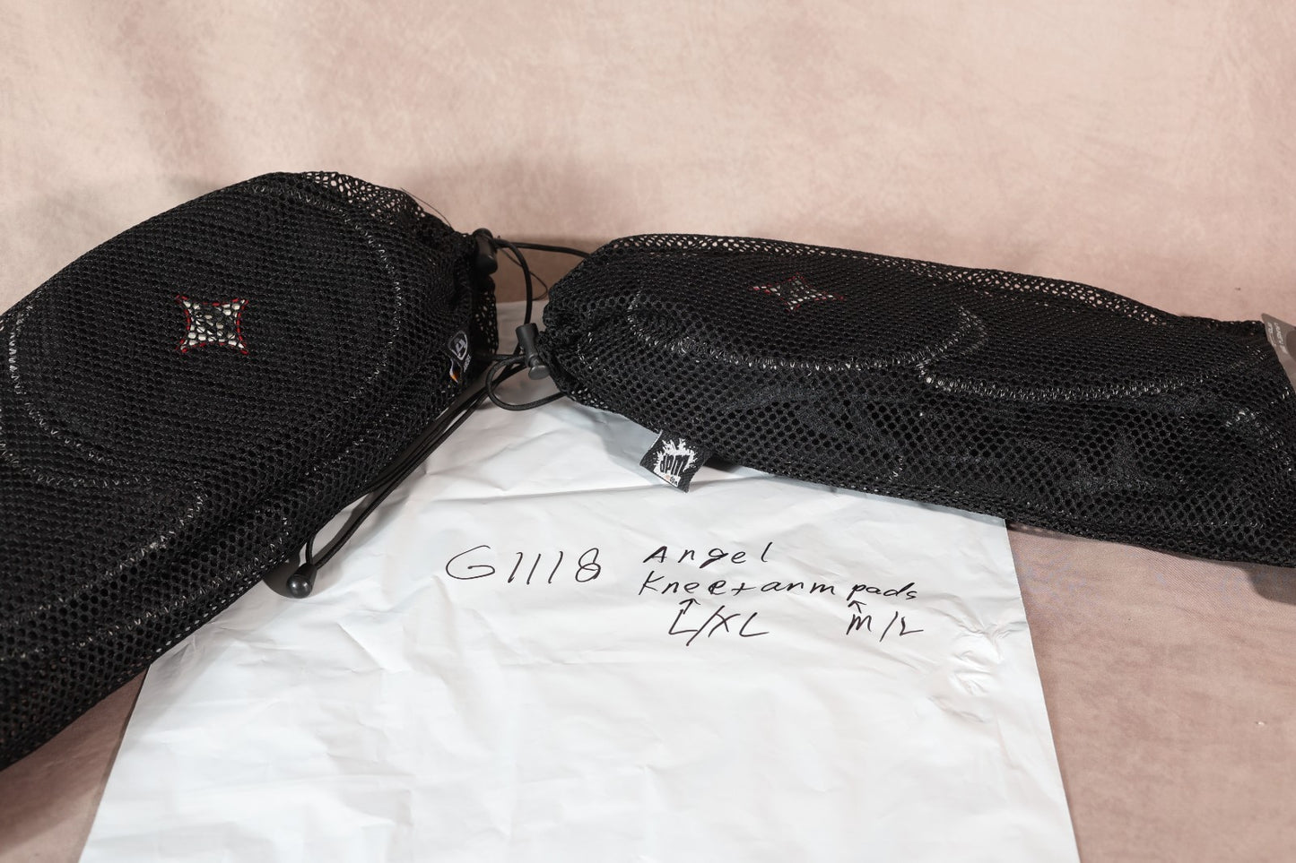 Angel Knee L/XL + arm pads M/L - NOS Never Used