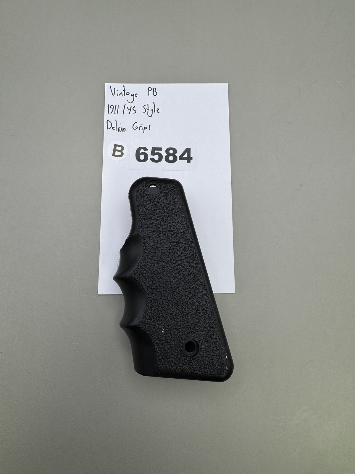 Vintage PB 1911/75 Style Delrin Grips Black