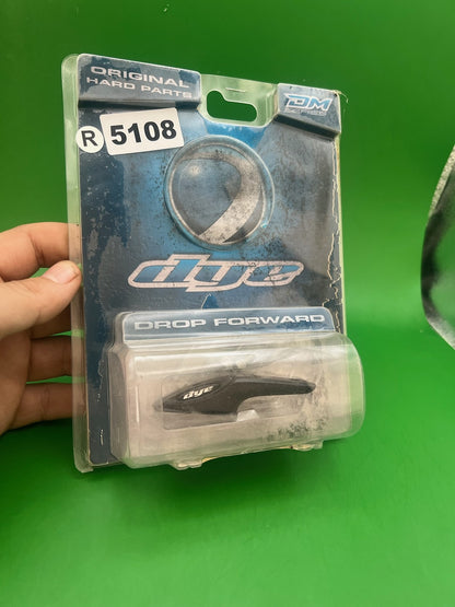 Dye Drop Forward Black Dust