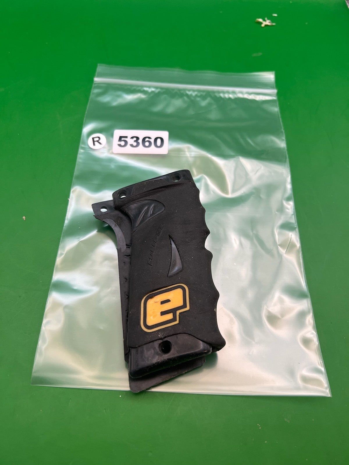 Planet Eclipse OG e-blade auto cocker Grips Black - used paintball grip panel - black