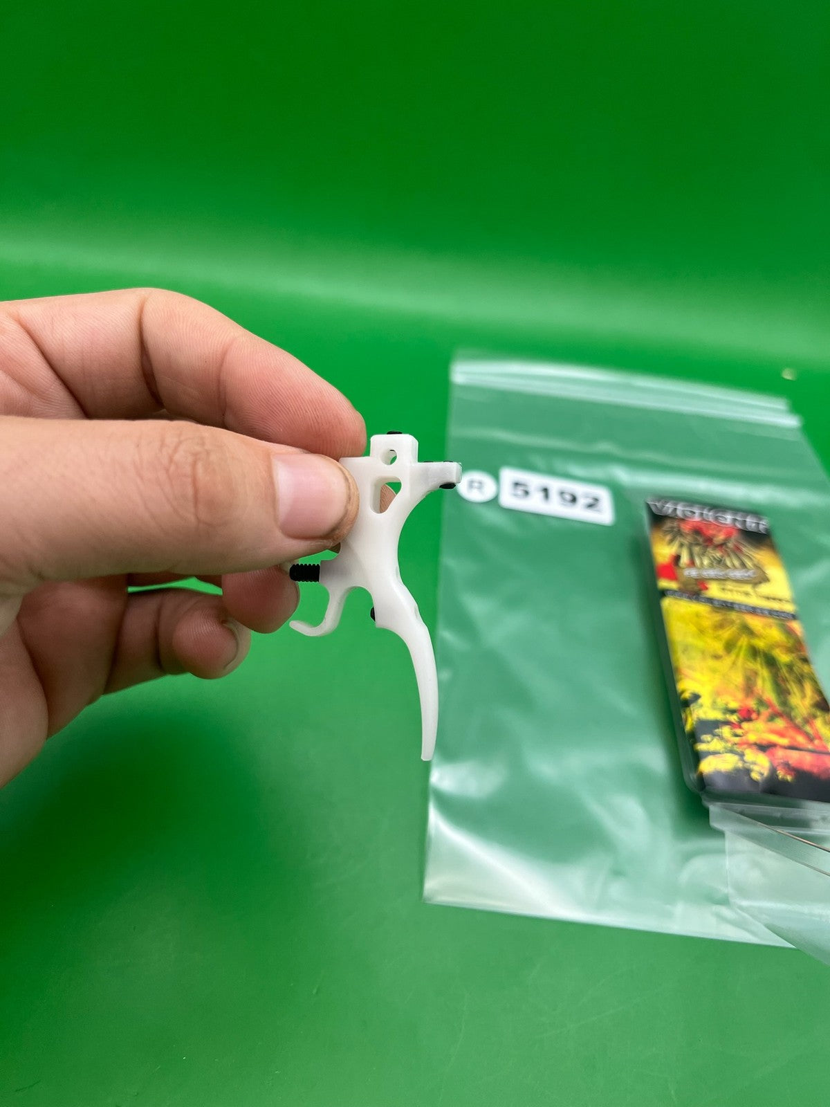 Violent Series Geo/Geo+ Scythe Trigger White