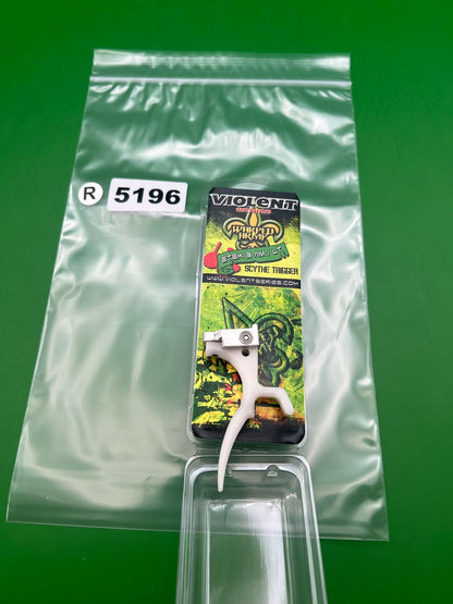 Violent Series ETEK 3AM/LT Scyther Trigger White - used paintball trigger - white