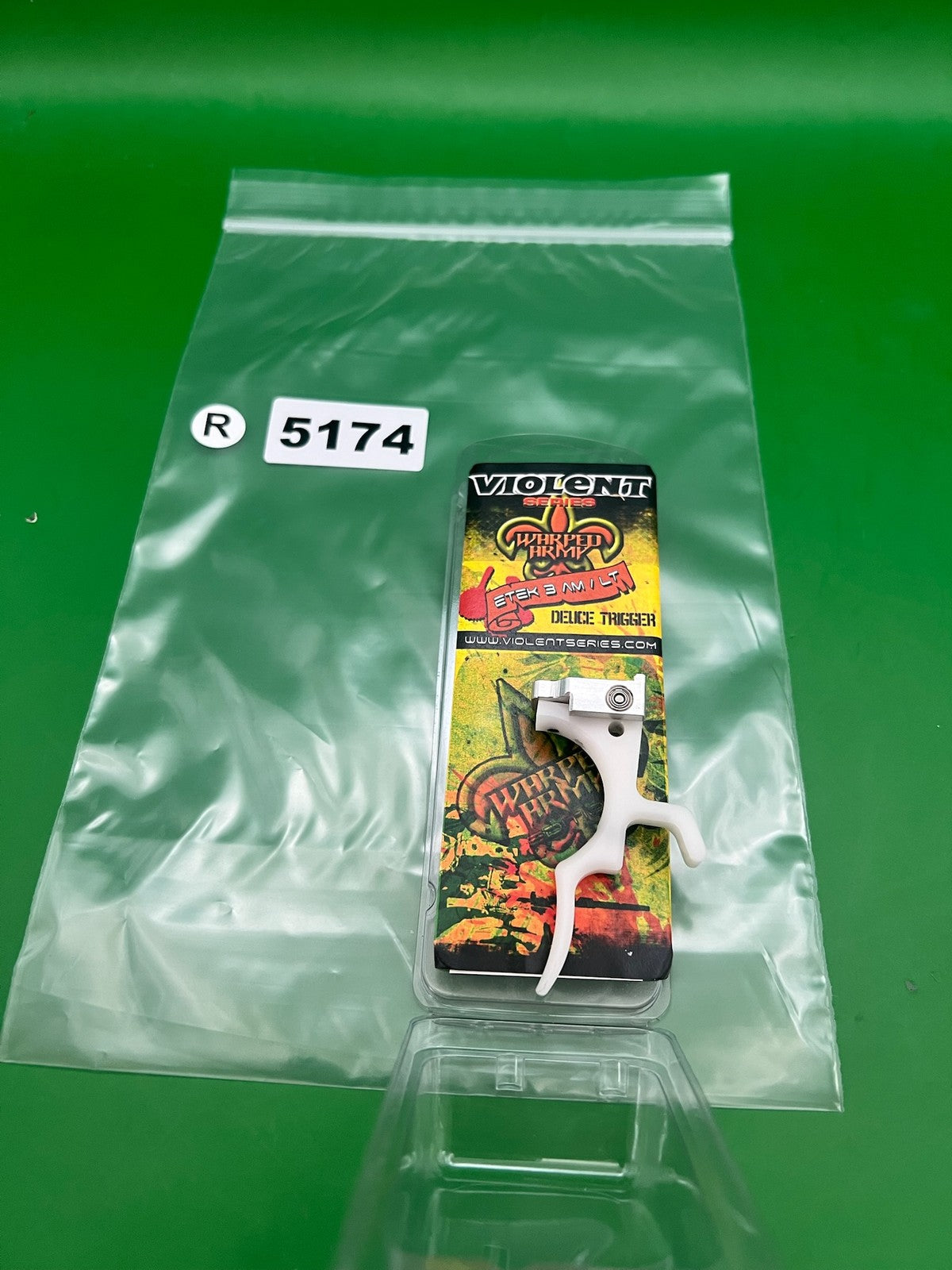 Violent Series ETEK 3AM/LT Scyther Trigger White - used paintball trigger - white