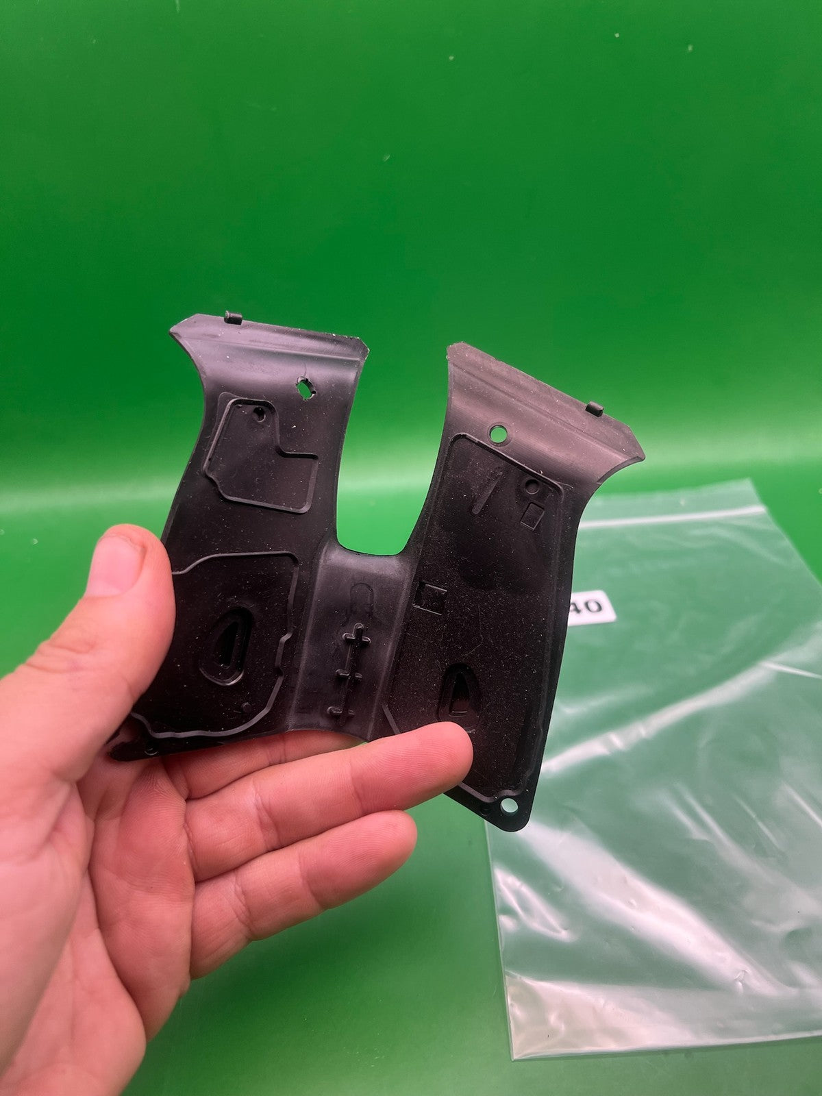 Dye DAM Grip Black