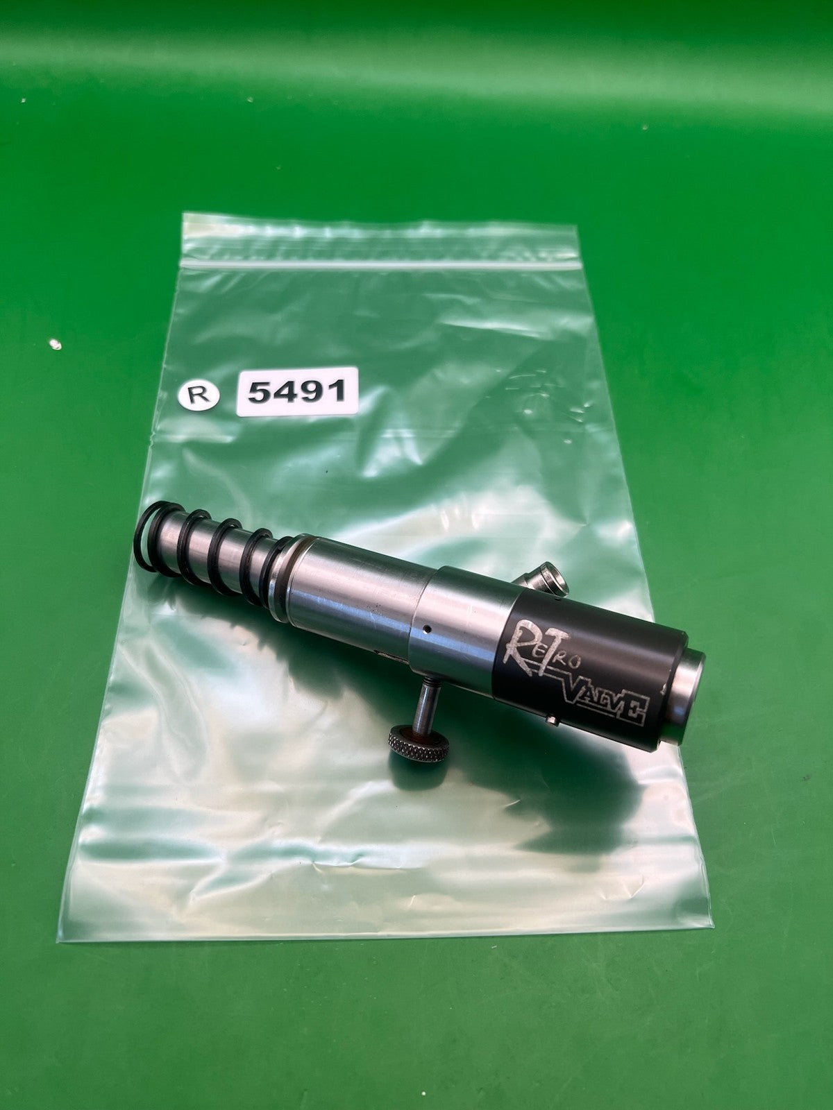 RT Retro Automag valve - used paintball valve - black/silver
