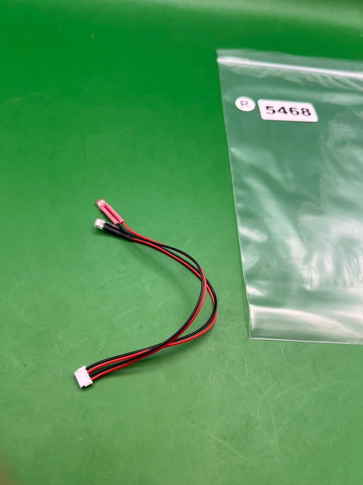 Planet Eclipse 05 / 06 Ego Eyes - used paintball eye wire harness - red/black