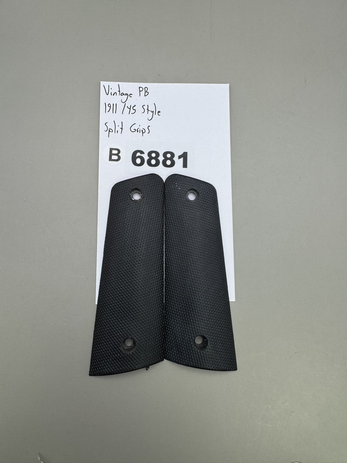 Vintage Paintball 1911/45 Style Split Grips Black