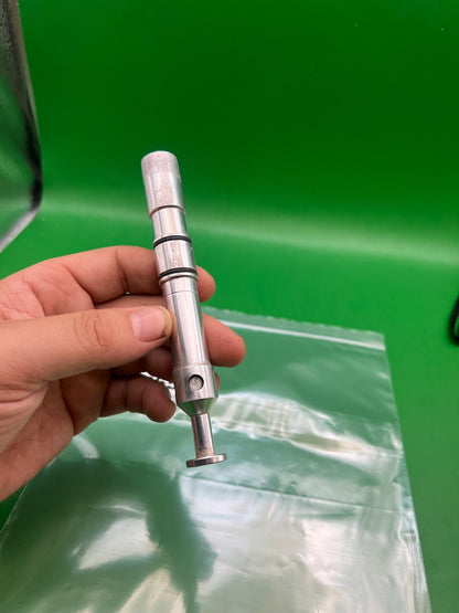 Spyder Bolt - used paintball bolt - silver