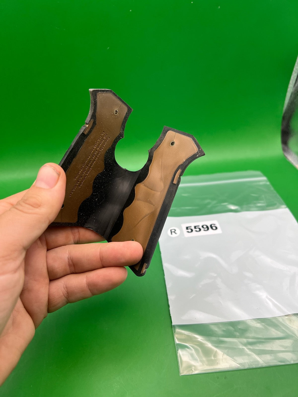 Smart Parts Grips - used paintball grip panel - black/bronze