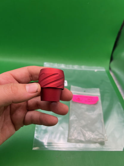 Custom Products Intimidator 2K2 Ultra Low Rise Feedneck Red