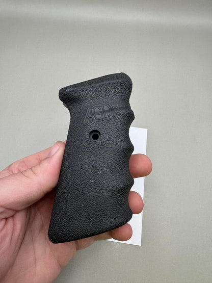AGD Automag Single Hole Grips Black