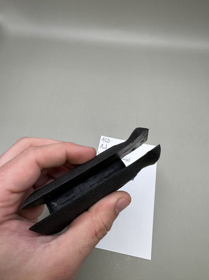 AGD Automag Single Hole Grips Black