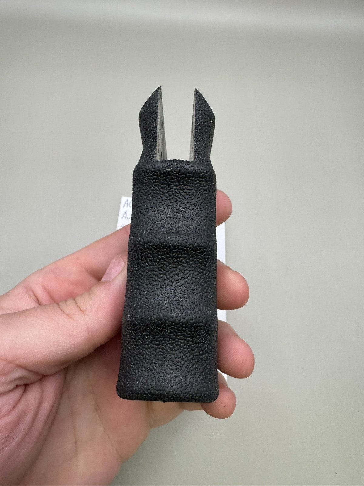 AGD Automag Single Hole Grips Black