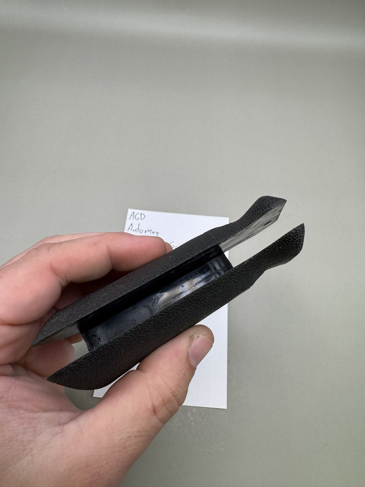 AGD Automag Single Hole Grips Black