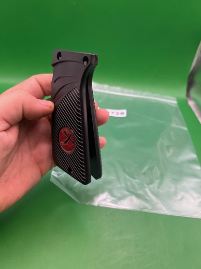 Autococker Grips